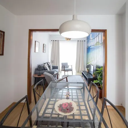 Flh Gulbenkian Flat With Balcony Lisbona