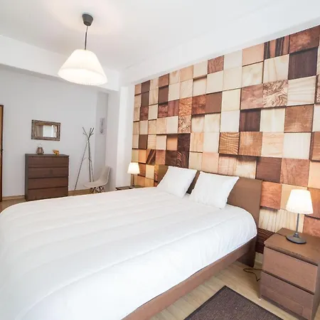 Appartamento Flh Gulbenkian Flat With Balcony Lisbona