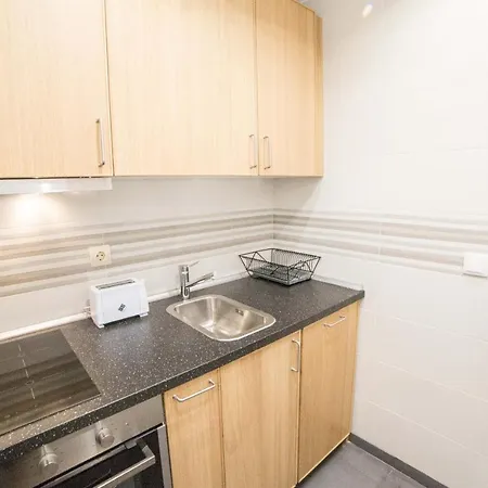 Flh Gulbenkian Flat With Balcony