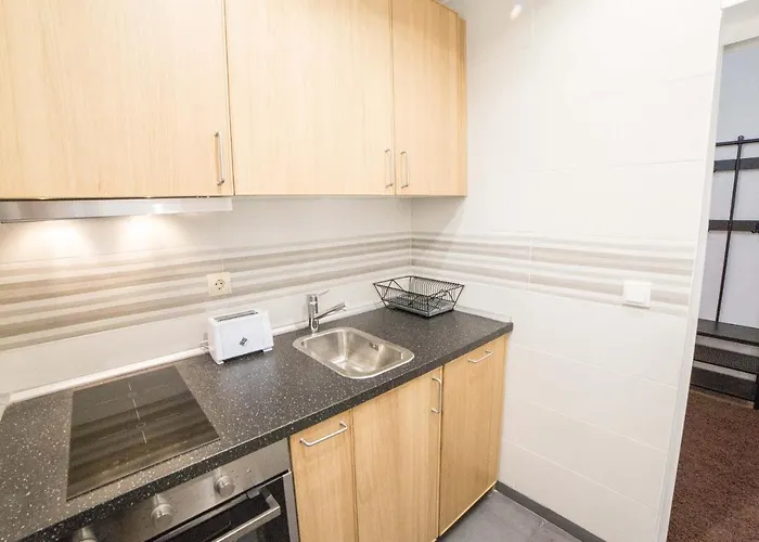 Flh Gulbenkian Flat With Balcony